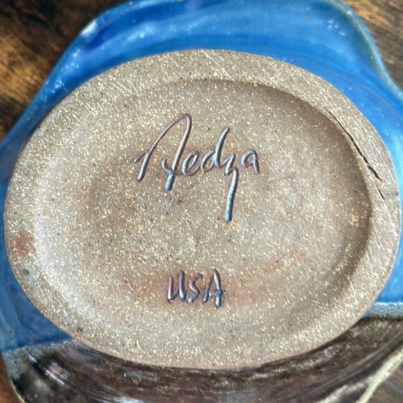 Nedza USA Studio Art Pottery Dish Fish Bowl 
Signed - Picture 6 of 7